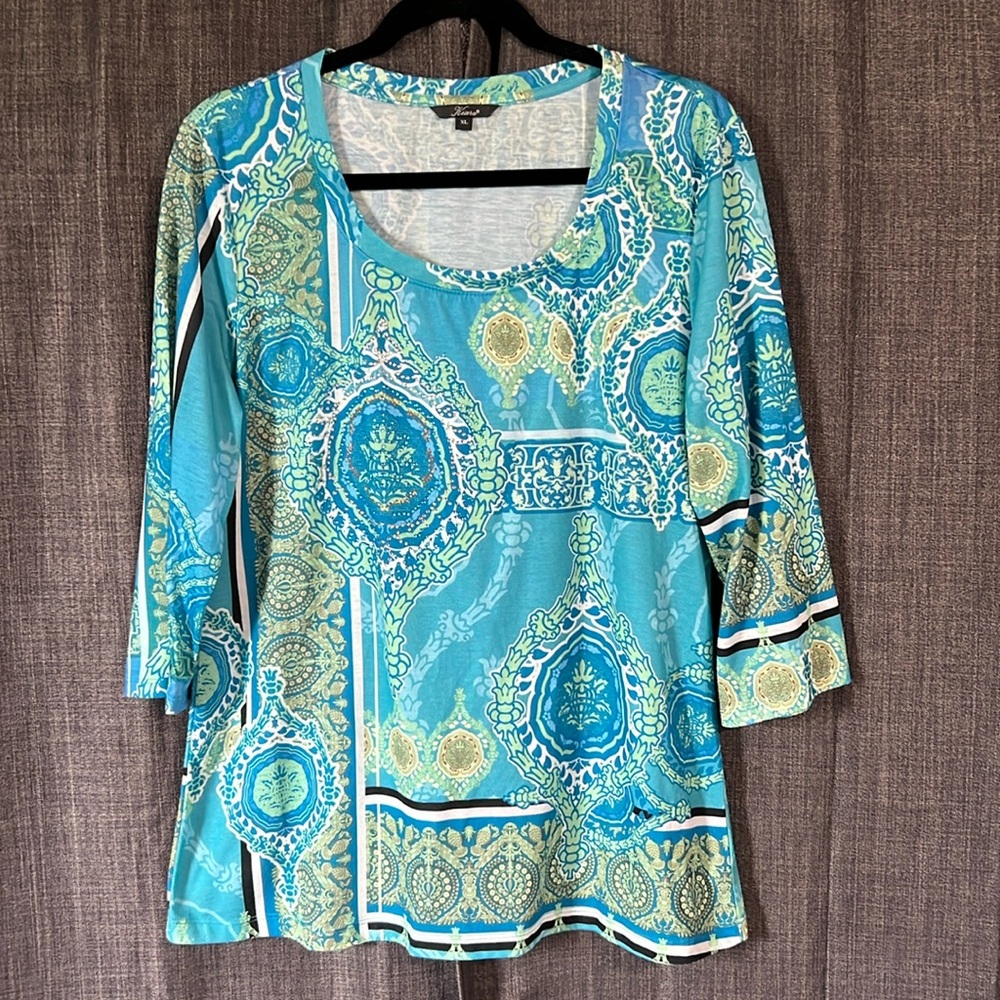 Kiara green and blue 3/4 sleeve tshirt round neck with rhinestones